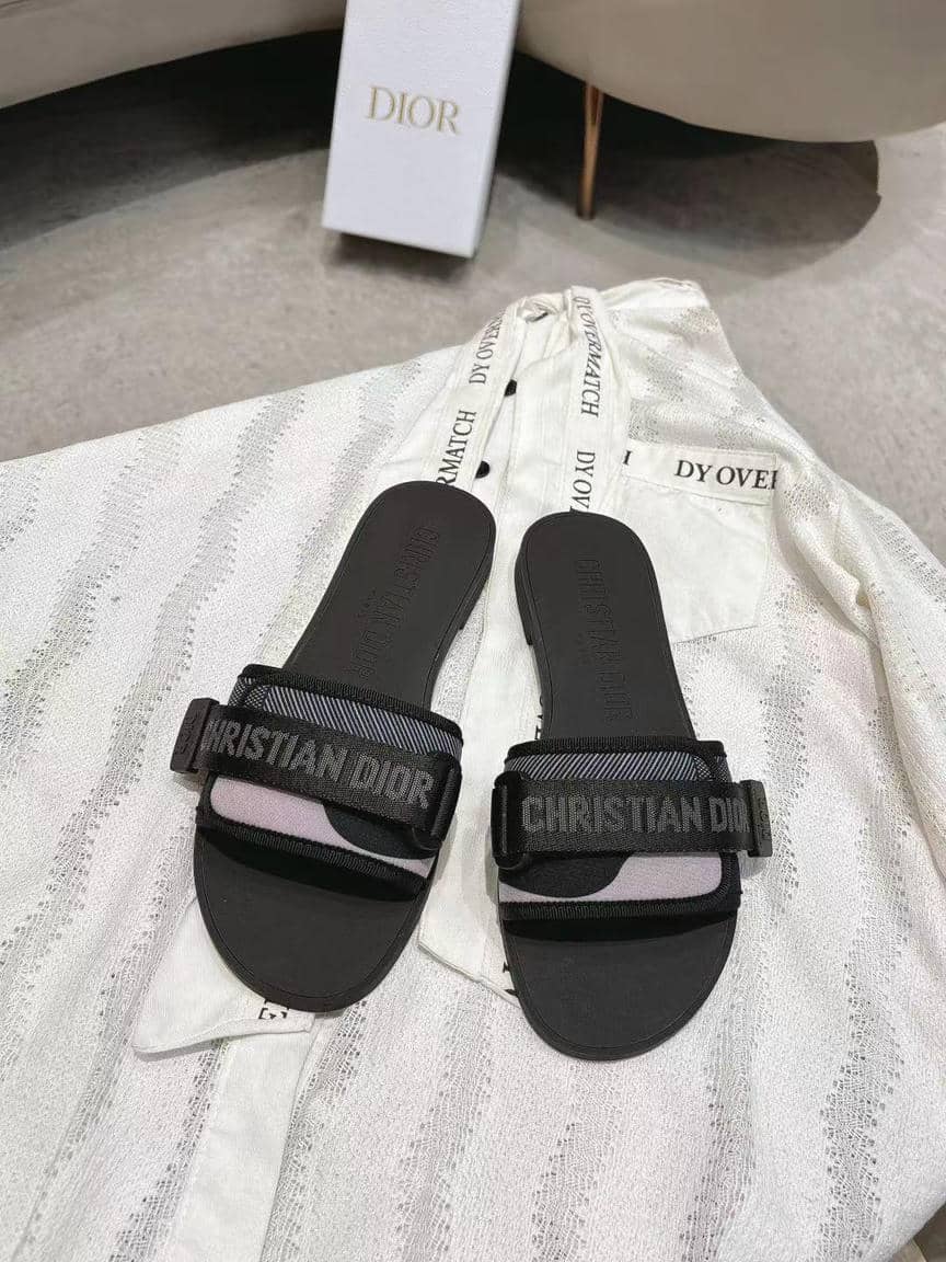 Dior Velcro slippers2-1